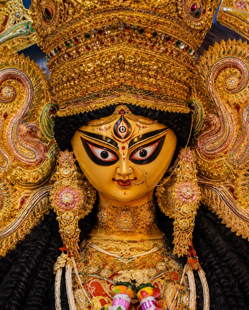 MADDOX SQUARE DURGA PUJO